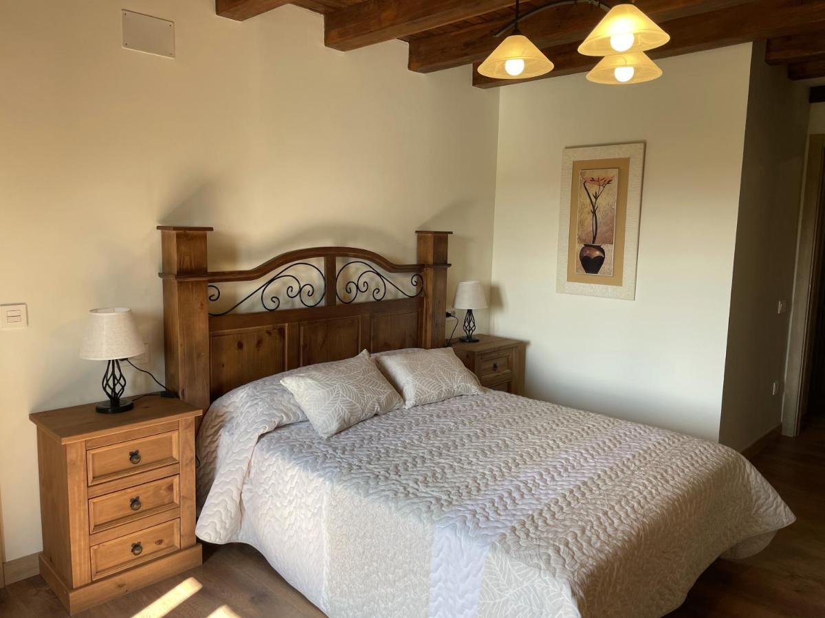 Casa Rural Juangoxenea Ihaben Exteriör bild
